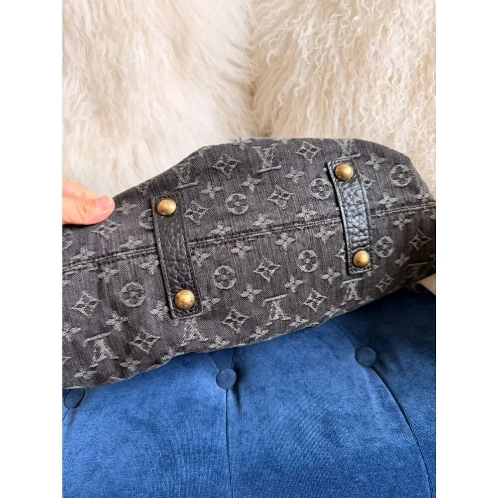 Louis vuitton Denim Neo Cabby MM Black
